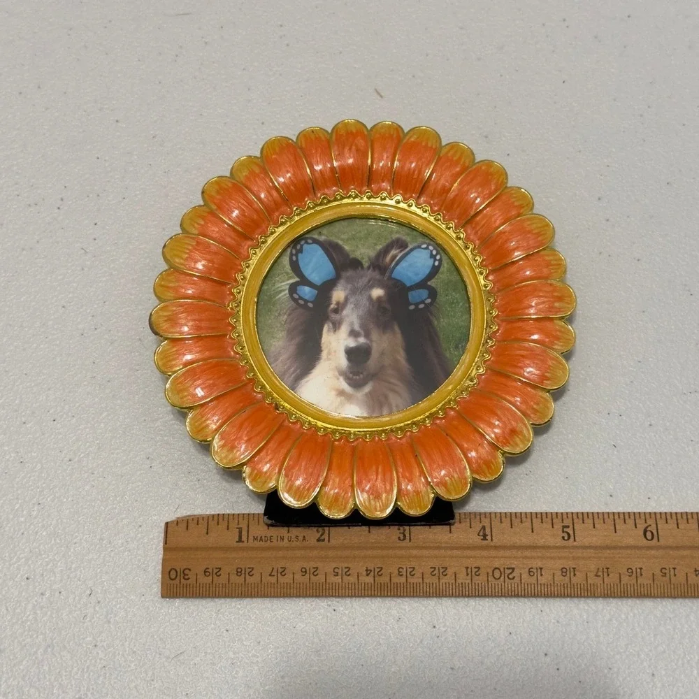 Vintage Style Orange Enamel Sunflower Round Picture Frame Gold Tone 5 Inch